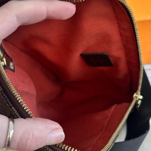 Louis Vuitton LV Damier Ebene Slingbag / Bumbag W/ Box - Picture 13 of 16